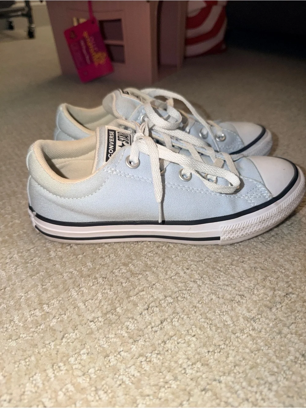 Converse Kids Low Top Sneakers in Light Blue - Size 2